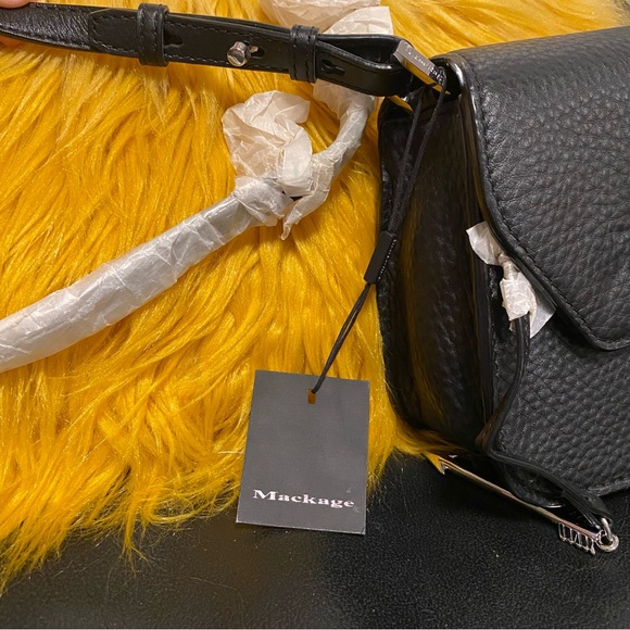 NEW Mackage 'Mini Novaki' Black Crossbody Genuine Pebble Leather  Satchel - Picture 4 of 8